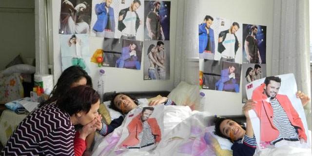 Turner Sendromlu Selcan'ın Murat Boz özlemi