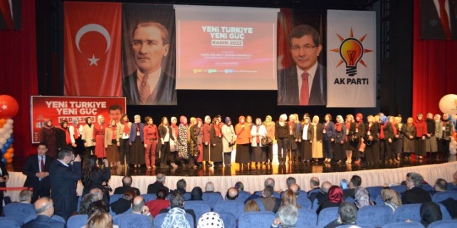 AK Parti İl Kadın Kollarında Nihal Gökten devri