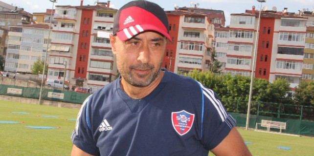 Süper Lig'de bir hoca daha gitti