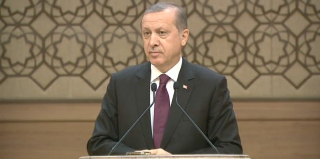 Bahçeli'ye sert sözler! Sen onun tırnağı bile olamazsın...