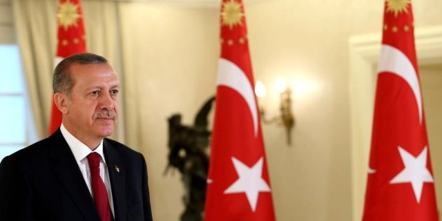 Erdoğan’a  sürpriz klip!