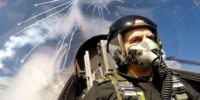 İki uçak aynı anda nasıl düştü?