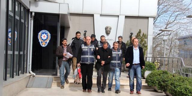 Dolandırıcılık şebekesi Bursa’da çökertildi! Kod adı 246...