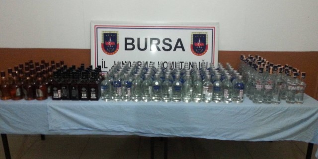 Bursa'da sahte ve kaçak içki operasyonu