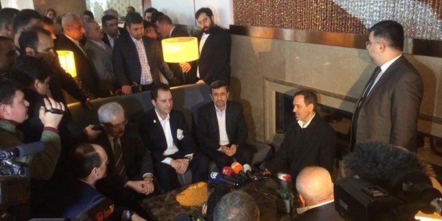 Ahmedinejad Bursa'da! Şeytanın ölümü yakındır...