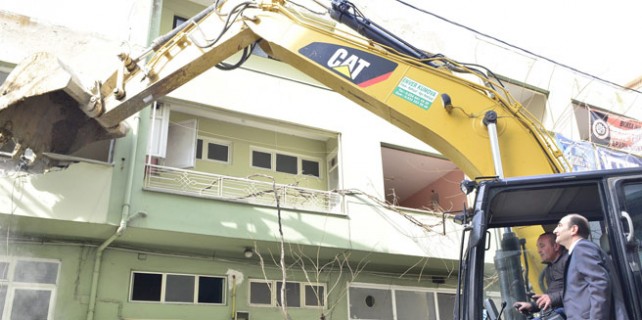Bursa'da kentsel dönüşüme ilk kazma vuruldu!