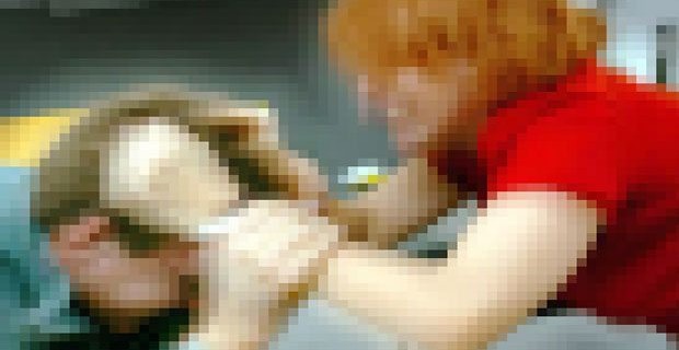 Sevgilisinden dayak yiyen erkeği...