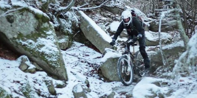 Çılgın bisikletçiler Uludağ'da nefes kesti