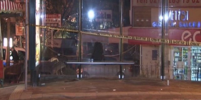 İstanbul'da polisi alarma geçiren çanta