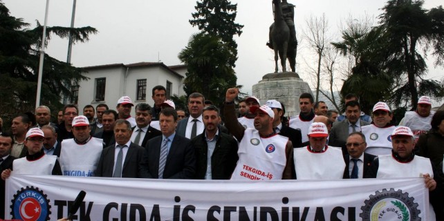 Bursa'nın ünlü firmasında iş bırakma eylemi