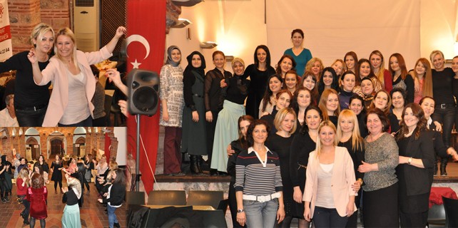 Sağlıkçı kadınlar 8 Mart’ı oynayarak kutladı