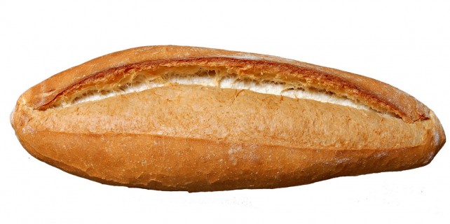 Ekmeğin içinden öyle birşey çıktı ki ! Yedi, kalbine saplandı...