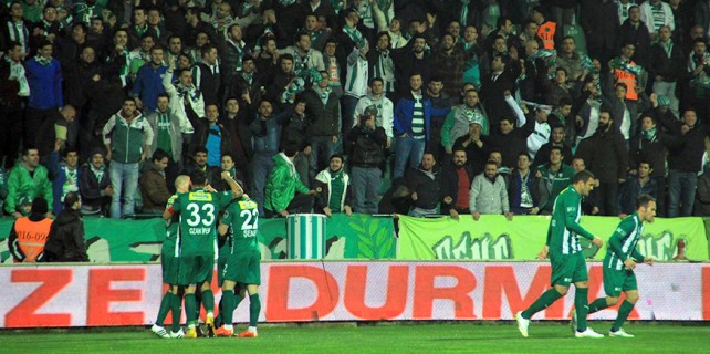 Bursaspor ligde dört köşe!
