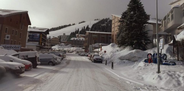 Uludağ'a mart karı yağdı