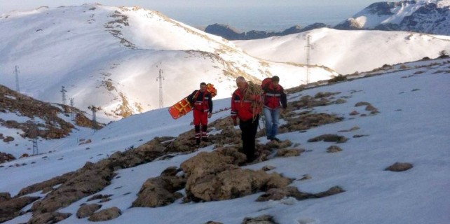 Zirvede nefes kesen kurtarma operasyonu (video)