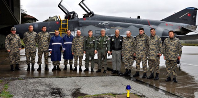 Uçan tabut RF-4E'lere veda