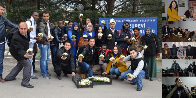 Yaşlılar yabancı öğrencilerle coştu