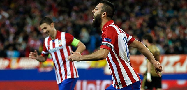 Arda Turan 2 Türk'ü üzdü