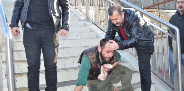 Sakallı diye IŞİD'ci sanıp dövdüler