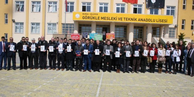 Bursa'da öğretmenin okulda burnunu kırdılar