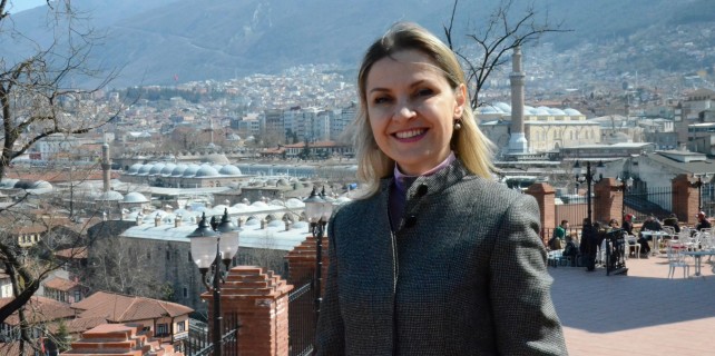 Yıldız göçmenlerin sesi olacak