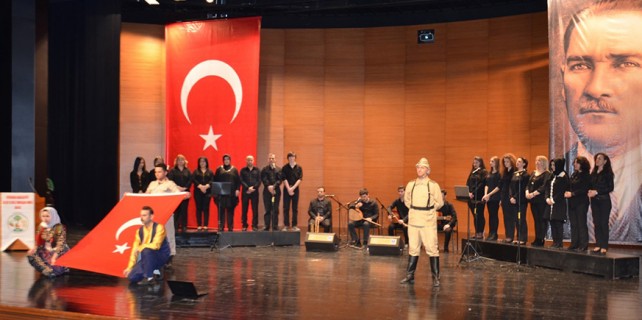 Çanakkale Destanı'nı yeniden yaşadılar