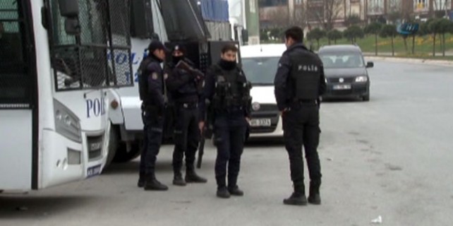 Polisten helikopter destekli dev operasyon