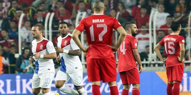 Milli maç öncesi kriz