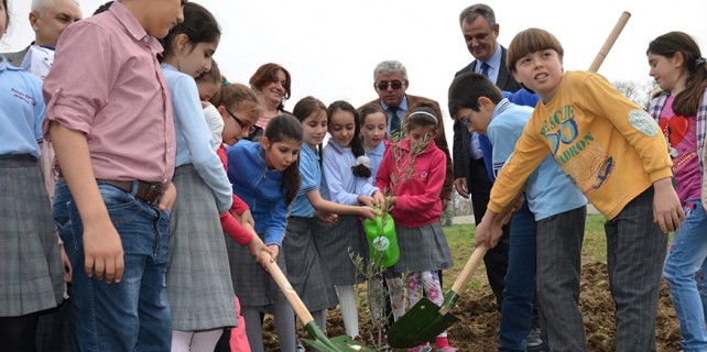 Bursalı Kübra’dan Vanlı Ayşe’ye zeytin dalı
