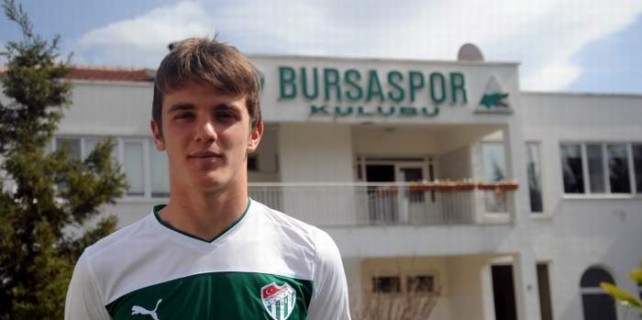 Bursaspor'da kaptan olmak istiyorum