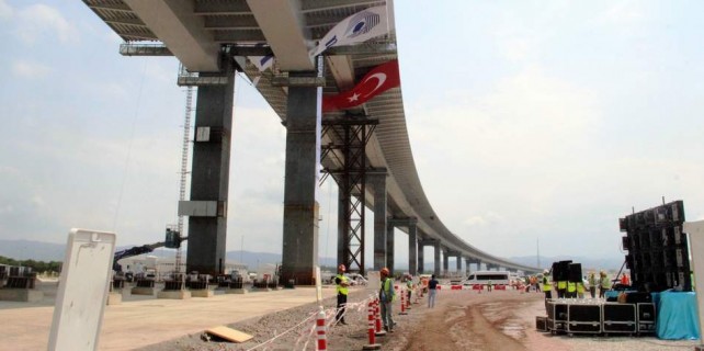 Bursa'nın yeni otobanı ne zaman körfez köprüsüne bağlanacak?