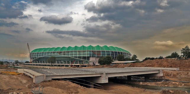 Timsah Arena açılışa hazırlanıyor