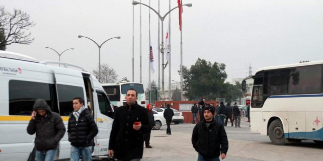 TOFAŞ’TA büyük hüzün...Bayraklar da yarıya indirildi