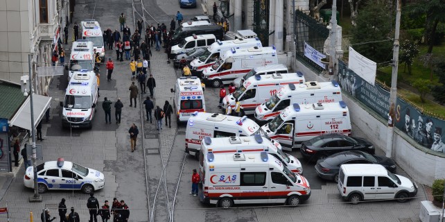 İstiklal'deki patlama sonrası olay yeri böyle görüntülendi