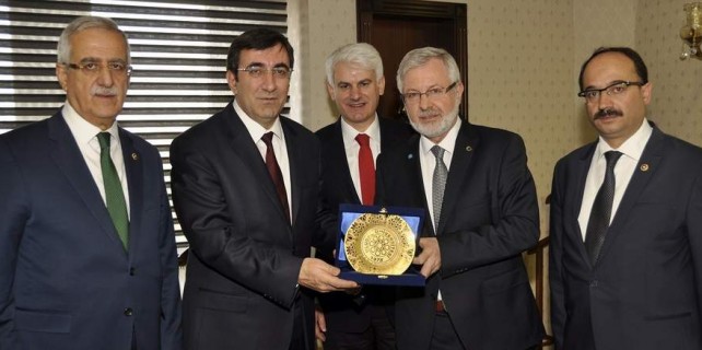 Kalkınma Bakanı'ndan Uludağ Üniversitesi'ne destek...