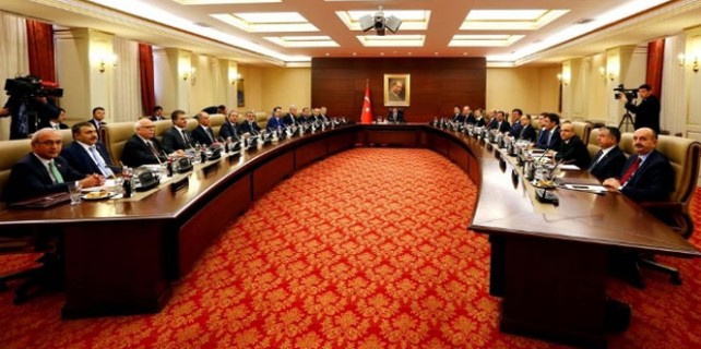 Erdoğan başkanlığındaki Bakanlar Kurulu başladı