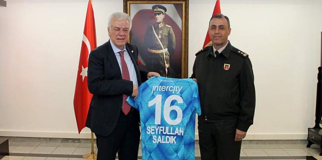 Bursaspor'dan Mehmetçiğe jest