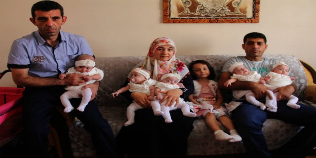 Misafirlerini beşizleriyle ağırlıyorlar