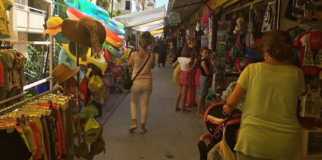 Mudanya'da Hayri Türkyılmaz'dan esnafa bir kazık daha