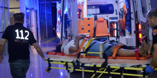 Bursa'da iki araç kafa kafaya çarpıştı: 7 yaralı