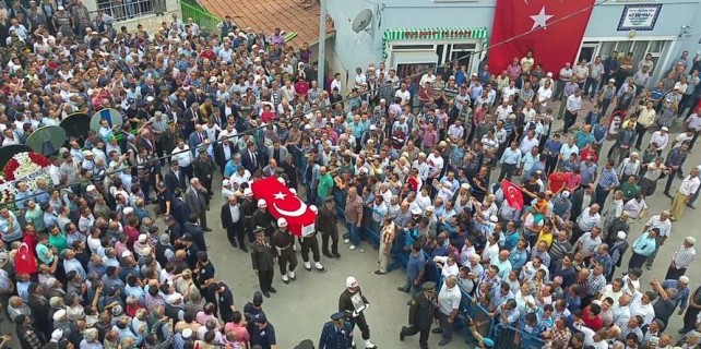 Binlerce Bursalı şehidini uğurladı