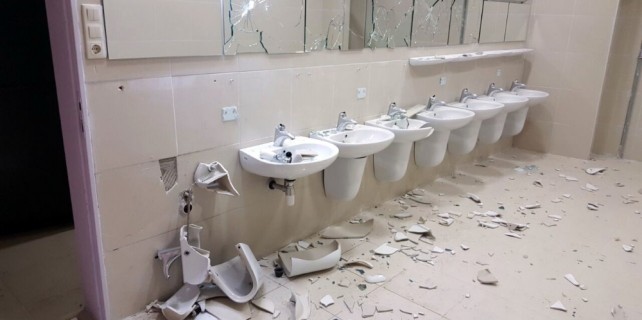 Konyaspor taraftarları Oba Stadı'nı savaş alanına çevirdi