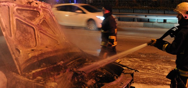 Eski model araçlar tehlike saçıyor..!