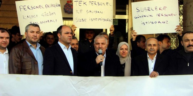 Bursa'daki soygun bardağı taşırdı