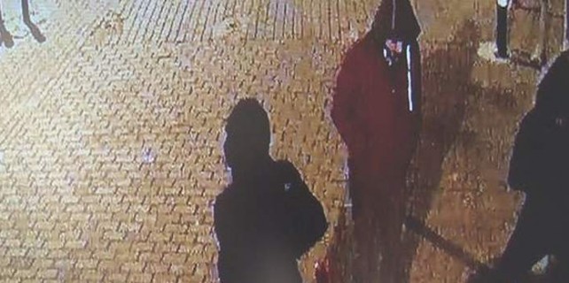 Acemi hırsızlar kamerada