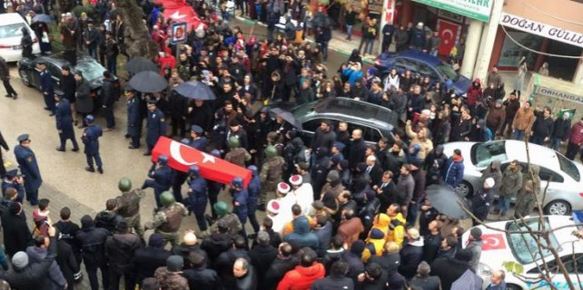 Şehit Binbaşı'ya binler uğurladı...