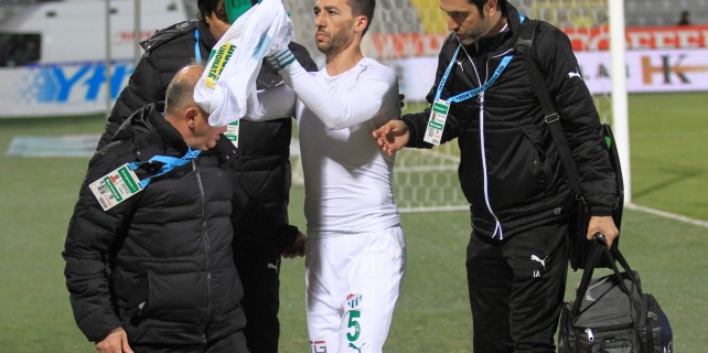 Bilal Kısa'ya taraftarlardan tepki