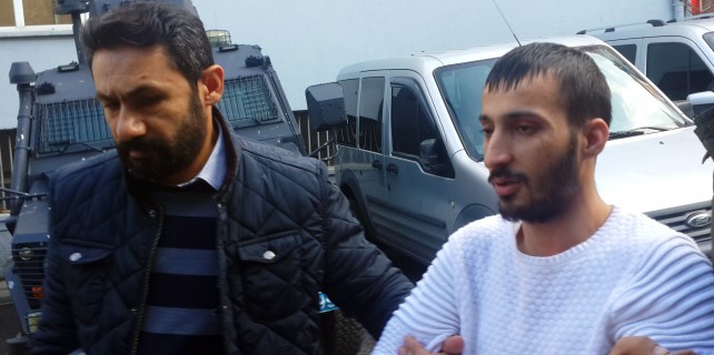 Uslanmaz hırsızı imzası ele verdi