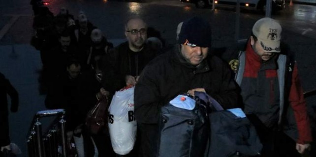 Bursa'da üniversiteye FETÖ operasyonu...