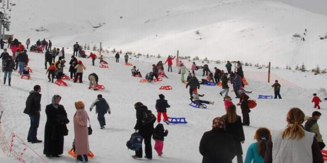 Uludağ'da turizmciler günübirlikçi istemiyor